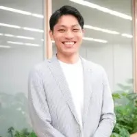 Expert 2